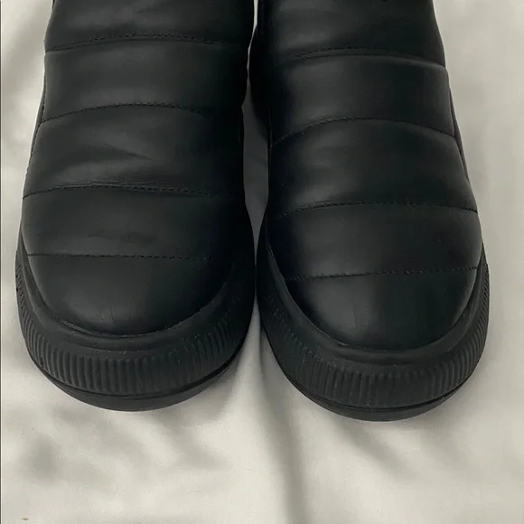 Puma Mayu Black Leather Puffy Slip On Sneakers Size 8 Women’s - Picture 4 of 14